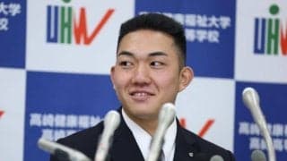 ロッテが交渉権の石垣元気「170キロ出します」　最速158キロの超高校級右腕