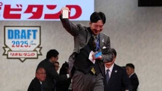 藤川球児監督が「火の玉ストレートの右手」で立石正広を引き当てる　“元阪神監督対決”を制し反響「勝利の女神は微笑んだ」【プロ野球ドラフト会議2025】