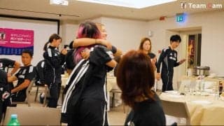 「泣けてきた」なでしこ復帰の清水梨紗と遠藤純、チームメイトと感動ハグ「待ってました！」「秘密兵器だ」再会の舞台裏が話題