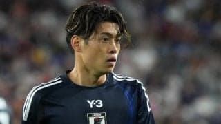 高速ダイレクト弾！ フライブルク鈴木唯人が欧州舞台で自身の力を証明する待望の移籍後初ゴール！ 渾身のガッツポーズに｢めっちゃ感動｣｢ここからケチャドバやで！｣