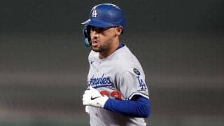 取材者ポツリポツリ、25億円男に厳しい現実も…情熱が衰えぬ理由「彼と同僚になれて」