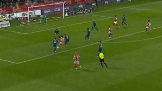 中村敬斗、衝撃のビタ止めトラップ→3人に突っ込む超強気ドリブルで相手守備翻弄「あれはボールとれないやろな」