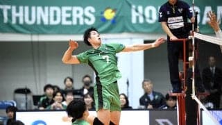 新井雄大（広島TH）  昨季残した数字も裏付けに、再びグリーンのユニフォームが舞う【日本代表を経て2年目のSVリーグへ】