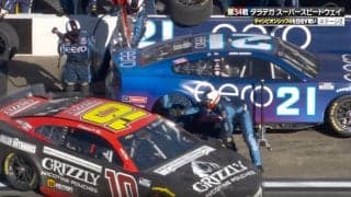 ピットクルー、窓を叩いて大激怒も「置いとく方が悪い！」 タイヤを吹っ飛ばしてピットアウト、目を疑う光景に「ちょっと危なすぎる」