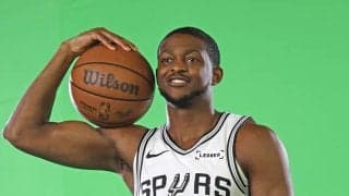 開幕2連勝スタートを切ったスパーズ…フォックスとオリニク、ソーハンが戦列復帰へ前進