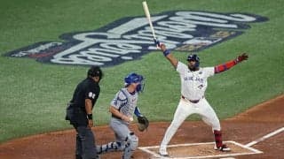 一体、何が起きた…！？ 山本由伸の1球で“異変” 相手打者が大絶叫→様子がおかしくなる