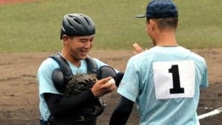 近江の捕手・杉本主将「来年に向けて」　ライバル滋賀学園に敗れる