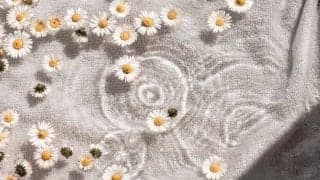 スマホ依存で急増？眼精疲労の原因と対策について