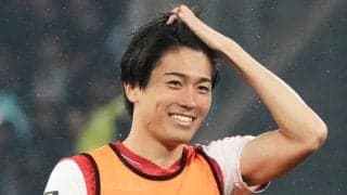 歓喜のロッカールーム“ランスの舞”で中村敬斗が満面スマイル＆肉体美披露！｢この感じの敬斗くん久しぶり｣スタッド・ランスが6発大勝後の歌＆ダンス映像公開