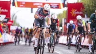 フィリプセンが3度目のスプリント制覇！首位ヴィンゲゴーがボーナス4秒を獲得し最終決戦へ ｜ブエルタ・ア・エスパ－ニャ2025 レースレポート：第19ステージ