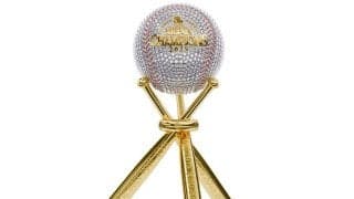 ソフトバンク、1.2億円の日本一記念グッズを販売　球団史上最高額…ダイヤモンド2009個使用