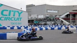 WRCジャパン：「東京SS」でワークスドライバーとファンが混成チームでカート対決！