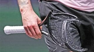  ラケット粉砕→対戦相手が掃除 