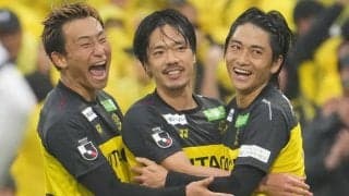 柏を引っ張る覚醒30歳と元浦和MF…、2万1389本が示す｢逆行｣リカルドイズムで｢ど真ん中｣鹿島に挑む【優勝は鹿島か柏か、横浜FMの初は？J1｢ラスト3戦｣こうなる】(2)