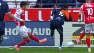 「寄せが甘い」「ポジションもプレスも微妙」日本代表DF、目の前で失点を許してファンから厳しい声