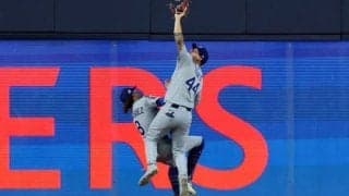 「準備はできている」ドジャース24歳の9回裏二死満塁からのミラクルキャッチ…監督との意思疎通が完璧だった守備固め起用