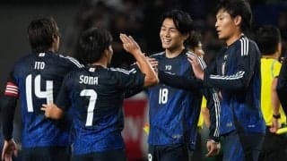 ｢かわいしゅぎますって｣日本代表FW上田綺世の美人モデル妻、“キティちゃんカチューシャ姿”でピューロランド満喫