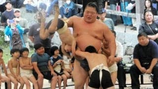 吉備津神社、どすこい再建600年　氏子と玉ノ井親方、縁の奉納相撲