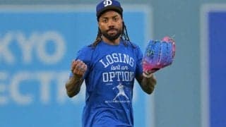 ド軍、世界一貢献の28歳が退団　即ライバル球団が獲得…WSでは“アピールプレー”が話題