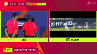 「ハンドに見えるけど…」U-17日本代表、“疑惑の判定”に泣く「アングルが悪い」映像確認リクエストからまさかの結末