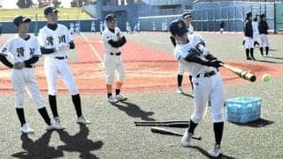 富山の野球レベルアップを　県野球協議会が練習会　中学生が参加