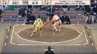 「悲鳴すごい」「ロンドン見習って」大相撲九州場所で残念な出来事 女性の“奇声”に驚きと困惑の声