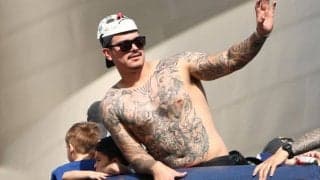 「結束が強い」ドジャースの今季最多登板32歳左腕が語る世界一の勝因　雑音ピシャリ「僕たちの努力や献身は消せない」