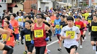 晩秋の宮古路、2千人が走り抜ける　サーモン・ハーフマラソン　岩手