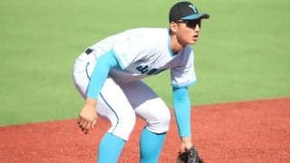 練習開始からわずか10日…山梨学院の怪物二刀流が守備で存在感！指揮官も絶賛｢想像を超えてくる｣【明治神宮大会】