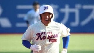 神戸国際大付が本塁打攻勢で圧倒！5回まで3本塁打7得点で中京大中京に大きくリード【明治神宮大会】