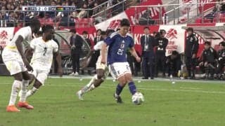 「評価爆上がり」22歳日本代表DF、ジダンばりの絶品スルーパスが話題沸騰「そこ見えてんのか」「凄まじい逸材」極上タッチで決定機演出の瞬間