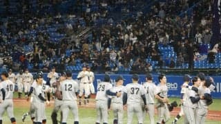 立命館大がタイブレークで明治大を下して4強！連覇狙う青山学院大は中西完投で4強【25年明治神宮大会】
