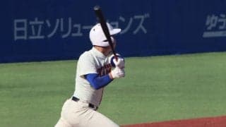 神戸国際大付の4番が衝撃のバックスクリーン弾！初の決勝進出に向けて大きな一打【明治神宮大会】