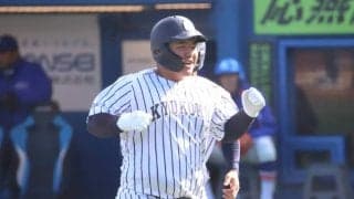 九州国際大付の巨漢スラッガーが特大弾！ニコニコ笑顔は高校野球ファンを虜に【明治神宮大会】