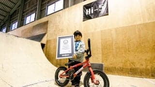 弱冠5歳のBMXライダー田村紬が「バックフリップ男子最年少記録」でギネス世界記録™を樹立！