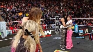 高飛車女王のキャラ崩壊…日本人女子レスラーによる“まさかの行動”が雪解けのきっかけに？ ファンもツッコミ「わろてて草」