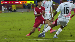 北朝鮮MFに軸足を踏まれる…16歳日本代表DF、危険タックル被害で絶叫「完全にアフター」「大丈夫か？」ファンは怒り＆心配【U-17W杯】