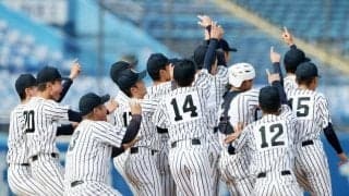 先輩にほめられ「涙が出そうに」　神宮Vの九州国際大付1年生が躍動