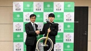 一輪車で日本一連覇を目指す高校生が福島市長へ大会出場報告