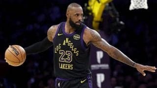 今季初戦で圧巻のダブルダブル…レブロンが通算3ポイント成功数でNBA歴代6位へ浮上
