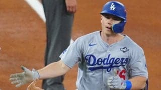 ドジャースの払った代償は「常軌を逸していた」　正捕手が漏らした過酷さ…強いられた治療