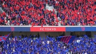 ｢大盤振る舞いすごー！｣FC東京の来場者プレゼント｢フリースポンチョ｣に称賛集まる！着用モデルの女性アイドル2人にも｢朝から眼福〜｣｢めっちゃかわいいなぁ｣