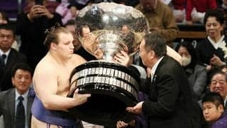 高市首相は土俵に上がらず、代理が総理大臣杯授与　大相撲九州場所