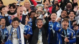 涙と歓喜の町田ゼルビア初戴冠！天皇杯決勝でクラブの進化を誇示する3ゴール！国立競技場で昌子源主将の涙と黒田剛監督のトロフィーアップ