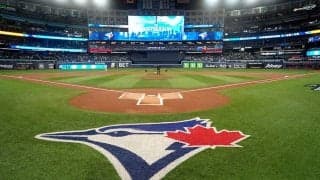 日本人対決で話題も…お馴染みロゴに規約違反“疑惑”　指摘されたBジェイズの未許可