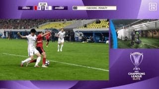 「なぜ中国で中東の笛…」“疑惑のPK判定”でサンフレッチェ広島が失点「倒れたもん勝ち」「サッカーにならない」解説＆ファンが憤慨【ACLE】