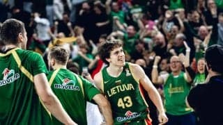 残り9秒で3ポイント3連発の大逆転劇「伝説となった」W杯予選で衝撃ブザービーター