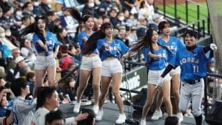 日韓OB戦で“超最強”コラボ実現　アイドルも参戦…球場彩るダンスに拍手喝采