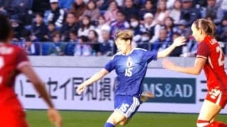 上田綺世かよ！なでしこジャパンFWの“弾丸パワーシュート”にネット騒然「男性並み」「さすが別格やな」スタジアムもどよめき