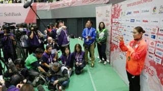 手話と字幕の「目で聴くテレビ」　聞こえる聞こえないの枠超えて